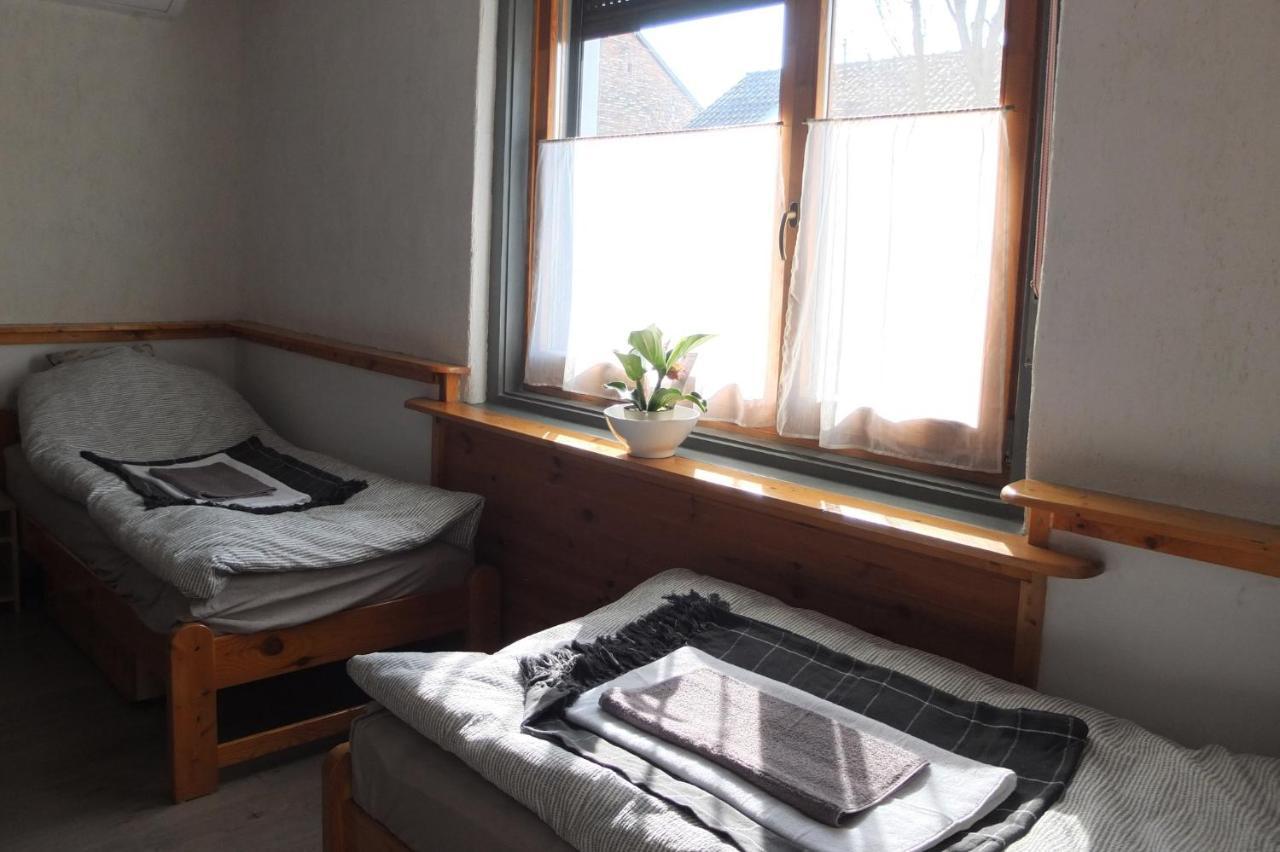 Muskatli Vendeghaz Apartment Сегед Екстериор снимка